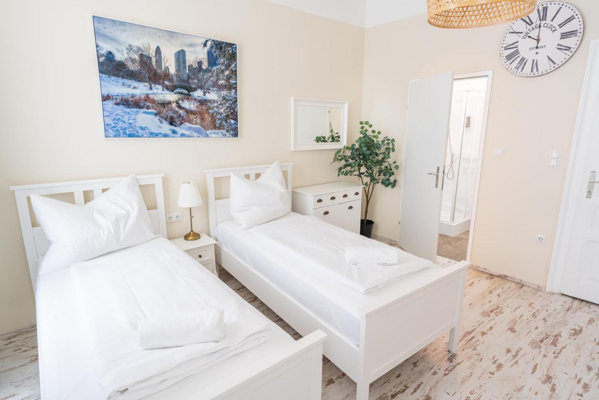 Hotel Schoenbrunn Wiedeń Zewnętrze zdjęcie