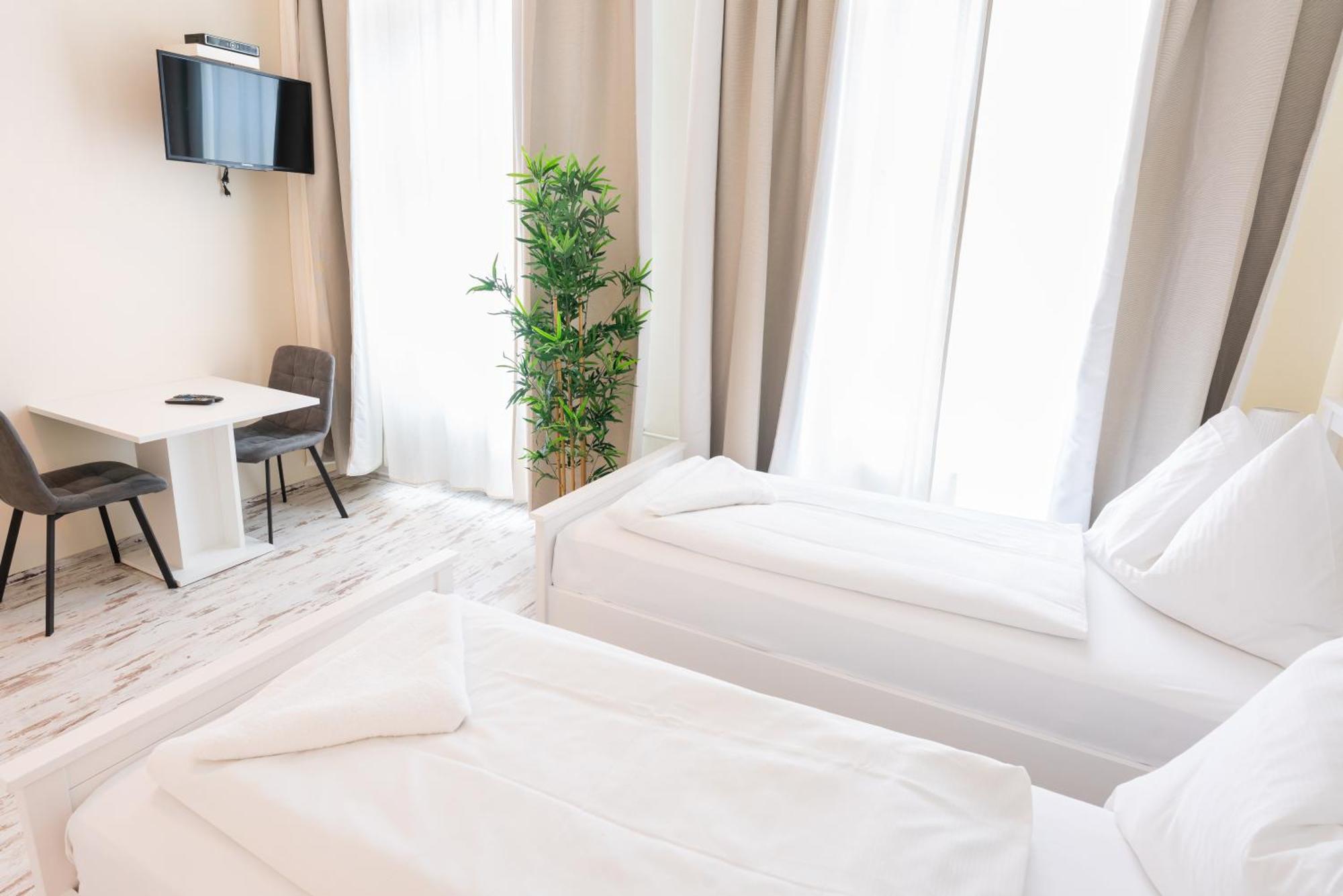 Hotel Schoenbrunn Wiedeń Zewnętrze zdjęcie